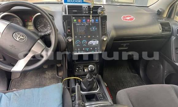 Acheter Occasion Voiture Toyota Prado Blanc à Brazzaville, Commune de Brazzaville Acheter Occasion Voiture Toyota Prado Blanc à Brazzaville, Commune de Brazzaville