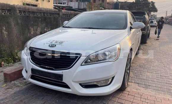 Acheter Occasion Voiture Kia K7 Blanc à Brazzaville, Commune de Brazzaville