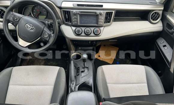 Acheter Occasion Voiture Toyota RAV4 Rouge à Brazzaville, Commune de Brazzaville Acheter Occasion Voiture Toyota RAV4 Rouge à Brazzaville, Commune de Brazzaville