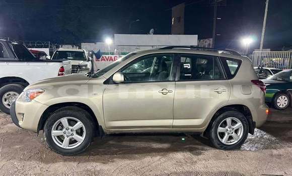 Acheter Occasion Voiture Toyota RAV4 Autre à Brazzaville, Commune de Brazzaville Acheter Occasion Voiture Toyota RAV4 Autre à Brazzaville, Commune de Brazzaville