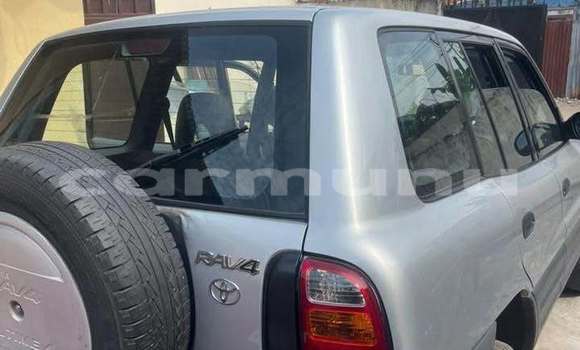 Acheter Occasion Voiture Toyota RAV4 Autre à Brazzaville, Commune de Brazzaville Acheter Occasion Voiture Toyota RAV4 Autre à Brazzaville, Commune de Brazzaville