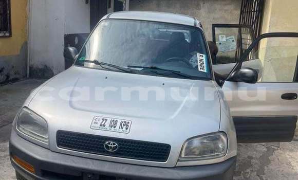 Acheter Occasion Voiture Toyota RAV4 Autre à Brazzaville, Commune de Brazzaville Acheter Occasion Voiture Toyota RAV4 Autre à Brazzaville, Commune de Brazzaville