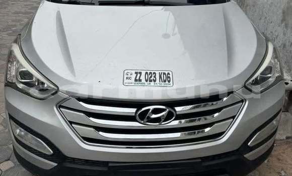 Acheter Occasion Voiture Hyundai Santa Fe Autre à Brazzaville, Commune de Brazzaville Acheter Occasion Voiture Hyundai Santa Fe Autre à Brazzaville, Commune de Brazzaville