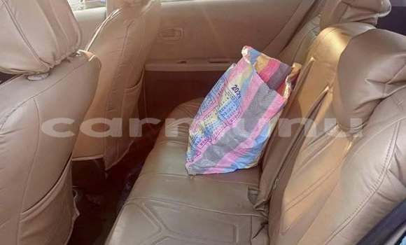 Acheter Occasion Voiture Toyota Yaris Bleu à Brazzaville, Commune de Brazzaville Acheter Occasion Voiture Toyota Yaris Bleu à Brazzaville, Commune de Brazzaville