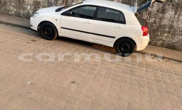 Acheter Occasion Voiture Toyota ISis Blanc à Brazzaville, Commune de Brazzaville Acheter Occasion Voiture Toyota ISis Blanc à Brazzaville, Commune de Brazzaville