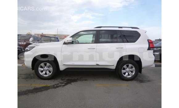 Buy Import Toyota Prado White Car in Import - Dubai in Region of Bouenza Buy Import Toyota Prado White Car in Import - Dubai in Region of Bouenza