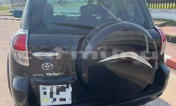 Acheter Occasion Voiture Toyota RAV4 Noir à Brazzaville, Commune de Brazzaville Acheter Occasion Voiture Toyota RAV4 Noir à Brazzaville, Commune de Brazzaville