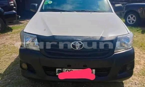 Acheter Occasion Voiture Toyota Hilux Blanc à Brazzaville, Commune de Brazzaville Acheter Occasion Voiture Toyota Hilux Blanc à Brazzaville, Commune de Brazzaville