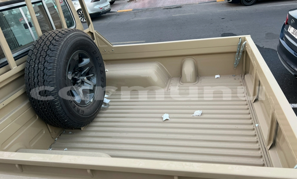 Acheter Neuf Voiture Toyota Land Cruiser Marron à Brazzaville, Commune de Brazzaville Acheter Neuf Voiture Toyota Land Cruiser Marron à Brazzaville, Commune de Brazzaville