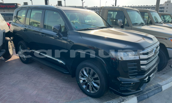 Buy New Toyota Land Cruiser Black Car in Black Point in Kouilou region Buy New Toyota Land Cruiser Black Car in Black Point in Kouilou region