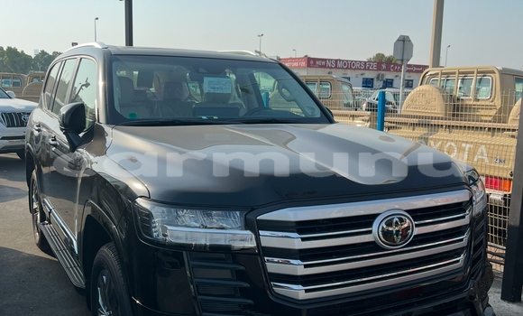 Buy New Toyota Land Cruiser Black Car in Black Point in Kouilou region Buy New Toyota Land Cruiser Black Car in Black Point in Kouilou region