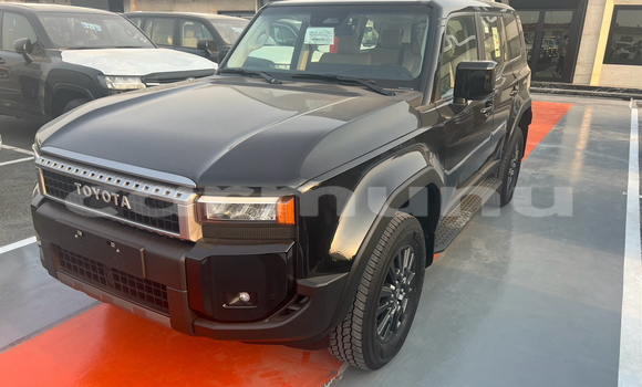 Acheter Neuf Voiture Toyota Prado Noir à Brazzaville, Commune de Brazzaville Acheter Neuf Voiture Toyota Prado Noir à Brazzaville, Commune de Brazzaville