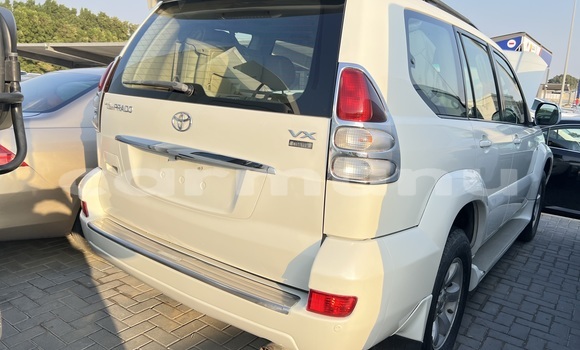 Buy Used Toyota Prado White Car in Owando in Cuvette-Ouest Buy Used Toyota Prado White Car in Owando in Cuvette-Ouest