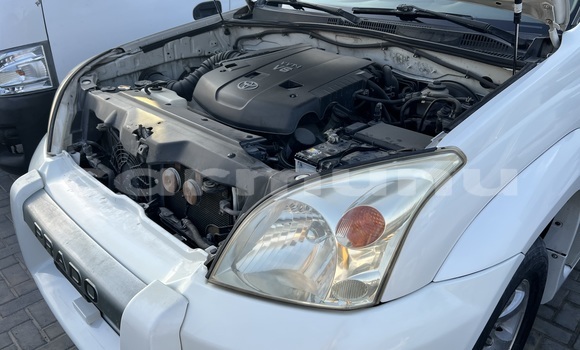 Buy Used Toyota Prado White Car in Owando in Cuvette-Ouest Buy Used Toyota Prado White Car in Owando in Cuvette-Ouest