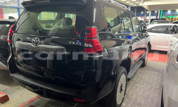 Acheter Occasion Voiture Toyota Prado Noir à Brazzaville, Commune de Brazzaville Acheter Occasion Voiture Toyota Prado Noir à Brazzaville, Commune de Brazzaville