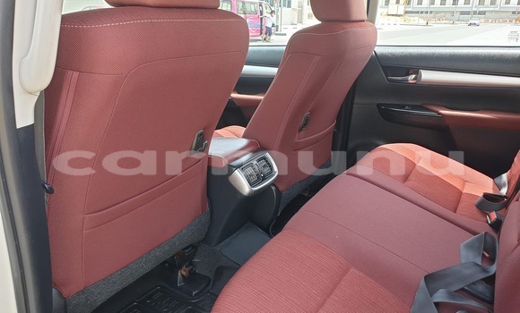 Acheter Occasion Voiture Toyota Hilux Blanc à Brazzaville, Commune de Brazzaville Acheter Occasion Voiture Toyota Hilux Blanc à Brazzaville, Commune de Brazzaville