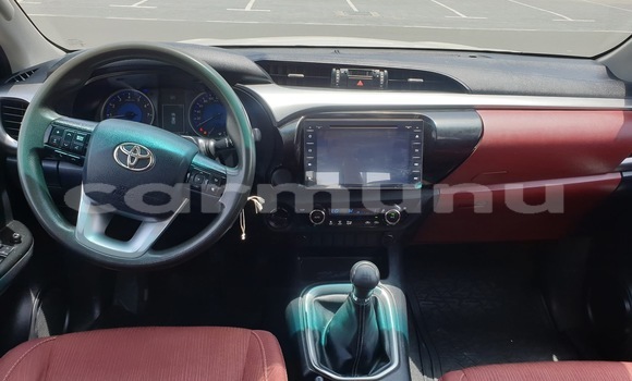 Acheter Occasion Voiture Toyota Hilux Blanc à Brazzaville, Commune de Brazzaville Acheter Occasion Voiture Toyota Hilux Blanc à Brazzaville, Commune de Brazzaville