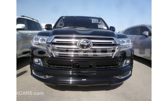Buy Import Toyota Land Cruiser Black Car in Import - Dubai in Region of Bouenza Buy Import Toyota Land Cruiser Black Car in Import - Dubai in Region of Bouenza