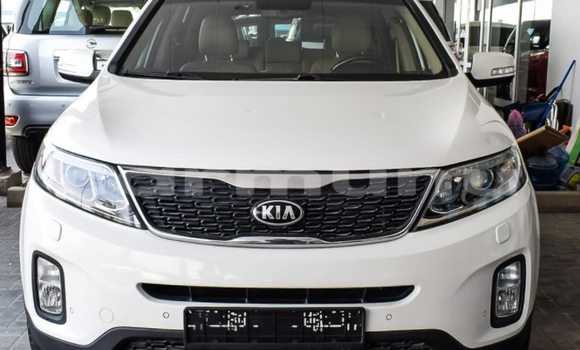 Acheter Occasion Voiture Kia Sorento Blanc à Brazzaville, Commune de Brazzaville Acheter Occasion Voiture Kia Sorento Blanc à Brazzaville, Commune de Brazzaville