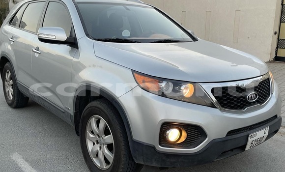 Acheter Occasion Voiture Kia Sorento Gris à Brazzaville, Commune de Brazzaville Acheter Occasion Voiture Kia Sorento Gris à Brazzaville, Commune de Brazzaville