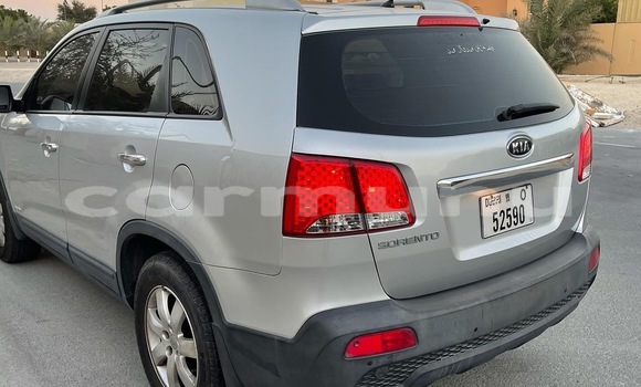 Acheter Occasion Voiture Kia Sorento Gris à Brazzaville, Commune de Brazzaville Acheter Occasion Voiture Kia Sorento Gris à Brazzaville, Commune de Brazzaville