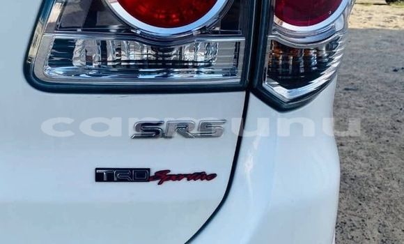 Acheter Occasion Voiture Toyota Fortuner Blanc à Brazzaville, Commune de Brazzaville Acheter Occasion Voiture Toyota Fortuner Blanc à Brazzaville, Commune de Brazzaville