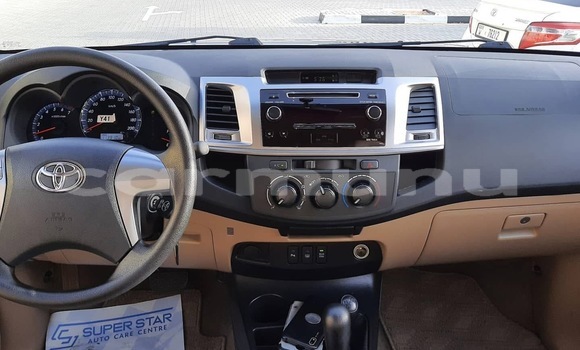 Acheter Occasion Voiture Toyota Fortuner Blanc à Brazzaville, Commune de Brazzaville Acheter Occasion Voiture Toyota Fortuner Blanc à Brazzaville, Commune de Brazzaville