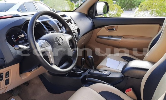 Acheter Occasion Voiture Toyota Fortuner Blanc à Brazzaville, Commune de Brazzaville Acheter Occasion Voiture Toyota Fortuner Blanc à Brazzaville, Commune de Brazzaville