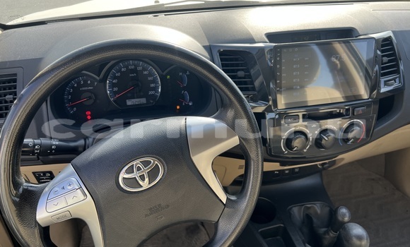 Acheter Occasion Voiture Toyota Fortuner Gris à Brazzaville, Commune de Brazzaville Acheter Occasion Voiture Toyota Fortuner Gris à Brazzaville, Commune de Brazzaville
