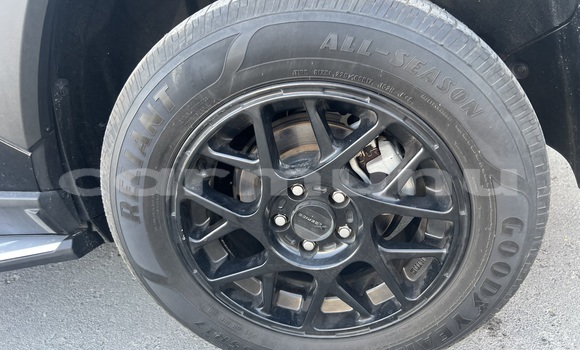 Acheter Occasion Voiture Toyota RAV4 Noir à Brazzaville, Commune de Brazzaville Acheter Occasion Voiture Toyota RAV4 Noir à Brazzaville, Commune de Brazzaville