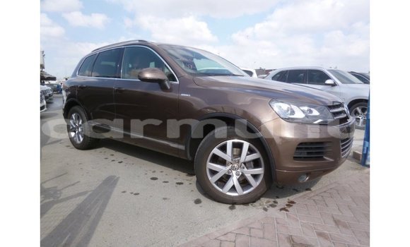 Buy Import Volkswagen Touareg Brown Car in Import - Dubai in Region of Bouenza Buy Import Volkswagen Touareg Brown Car in Import - Dubai in Region of Bouenza