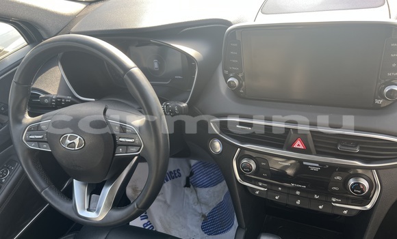 Buy Used Hyundai Santa Fe Silver Car in Black Point in Kouilou region Buy Used Hyundai Santa Fe Silver Car in Black Point in Kouilou region