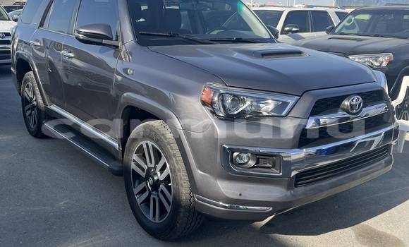 Acheter Occasion Voiture Toyota 4Runner Noir à Brazzaville, Commune de Brazzaville Acheter Occasion Voiture Toyota 4Runner Noir à Brazzaville, Commune de Brazzaville