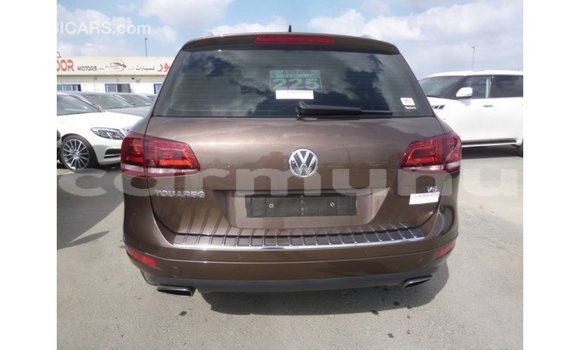 Buy Import Volkswagen Touareg Brown Car in Import - Dubai in Region of Bouenza Buy Import Volkswagen Touareg Brown Car in Import - Dubai in Region of Bouenza