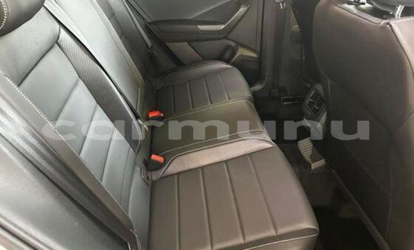 Buy Used Volkswagen T-Roc White Car in Brazzaville in Municipality of Brazzaville Buy Used Volkswagen T-Roc White Car in Brazzaville in Municipality of Brazzaville