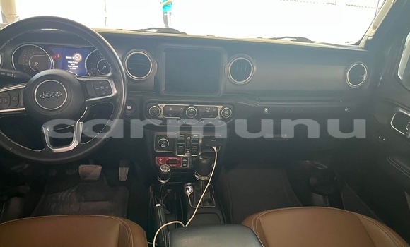 Acheter Occasion Voiture Jeep Wrangler Noir à Brazzaville, Commune de Brazzaville Acheter Occasion Voiture Jeep Wrangler Noir à Brazzaville, Commune de Brazzaville