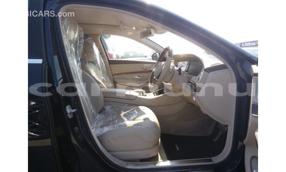 Buy Import Mercedes-Benz 190 Blue Car in Import - Dubai in Region of Bouenza Buy Import Mercedes-Benz 190 Blue Car in Import - Dubai in Region of Bouenza