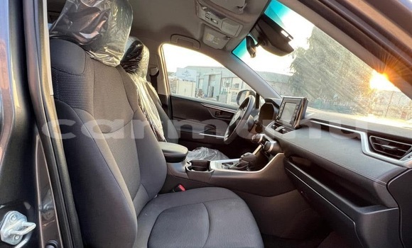 Buy Used Toyota RAV4 Black Car in Black Point in Kouilou region Buy Used Toyota RAV4 Black Car in Black Point in Kouilou region