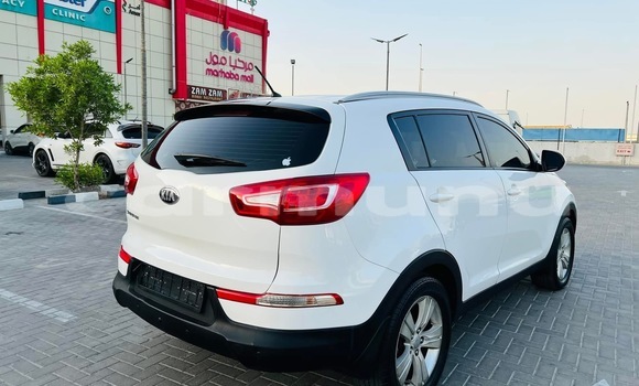 Acheter Occasion Voiture Kia Sportage Blanc à Pointe–Noire, Région du Kouilou Acheter Occasion Voiture Kia Sportage Blanc à Pointe–Noire, Région du Kouilou