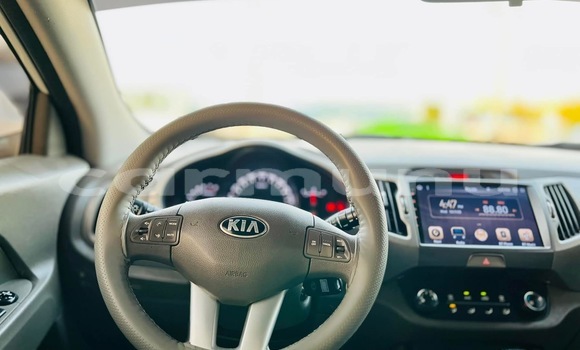 Acheter Occasion Voiture Kia Sportage Blanc à Pointe–Noire, Région du Kouilou Acheter Occasion Voiture Kia Sportage Blanc à Pointe–Noire, Région du Kouilou