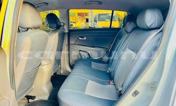 Acheter Occasion Voiture Kia Sportage Blanc à Pointe–Noire, Région du Kouilou Acheter Occasion Voiture Kia Sportage Blanc à Pointe–Noire, Région du Kouilou