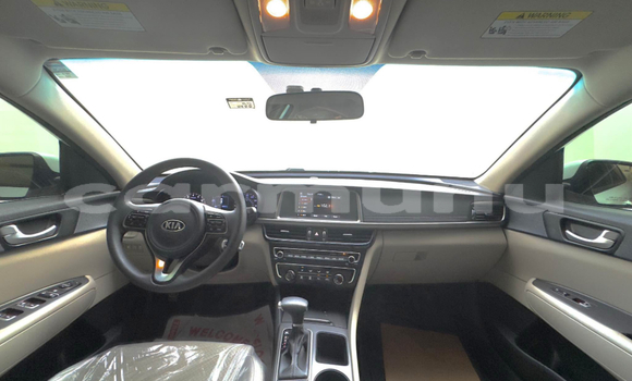 Acheter Occasion Voiture Kia K7 Blanc à Brazzaville, Commune de Brazzaville Acheter Occasion Voiture Kia K7 Blanc à Brazzaville, Commune de Brazzaville