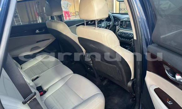 Acheter Occasion Voiture Kia Sorento Bleu à Brazzaville, Commune de Brazzaville Acheter Occasion Voiture Kia Sorento Bleu à Brazzaville, Commune de Brazzaville