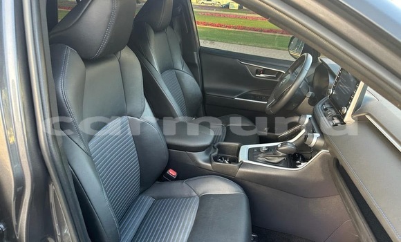 Acheter Occasion Voiture Toyota RAV4 Noir à Brazzaville, Commune de Brazzaville Acheter Occasion Voiture Toyota RAV4 Noir à Brazzaville, Commune de Brazzaville