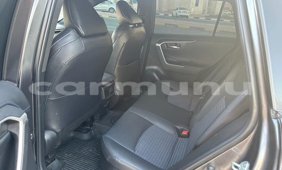 Acheter Occasion Voiture Toyota RAV4 Noir à Brazzaville, Commune de Brazzaville Acheter Occasion Voiture Toyota RAV4 Noir à Brazzaville, Commune de Brazzaville