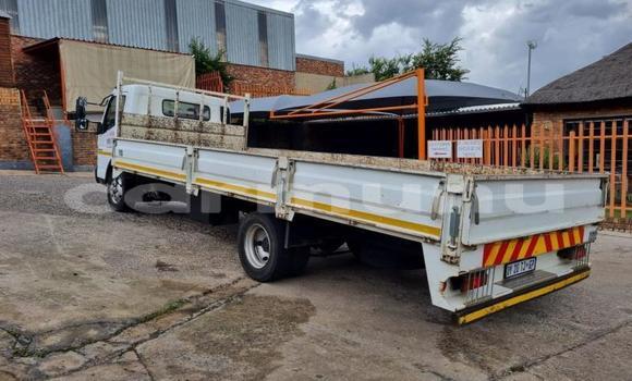 Buy Used Mitsubishi L400 White Truck in Brazzaville in Municipality of Brazzaville Buy Used Mitsubishi L400 White Truck in Brazzaville in Municipality of Brazzaville