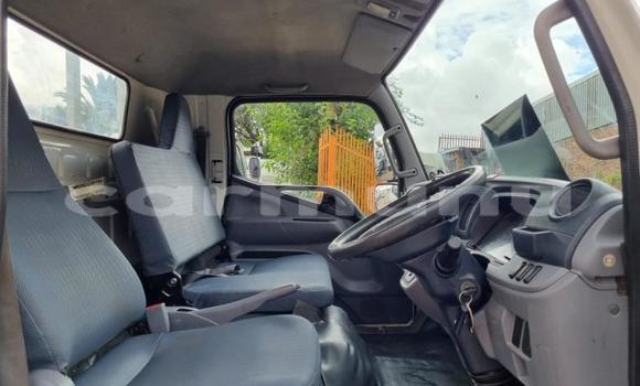 Buy Used Mitsubishi L400 White Truck in Brazzaville in Municipality of Brazzaville Buy Used Mitsubishi L400 White Truck in Brazzaville in Municipality of Brazzaville