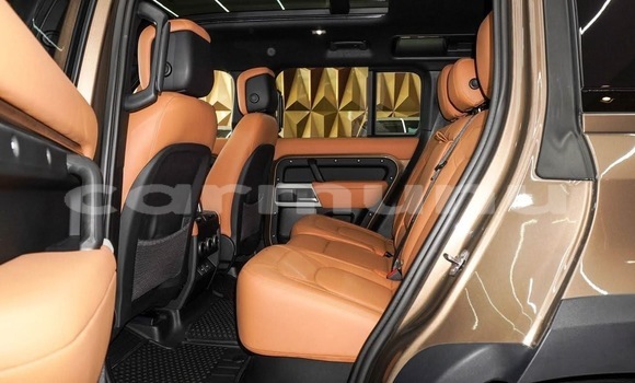 Acheter Occasion Voiture Land Rover Defender Noir à Brazzaville, Commune de Brazzaville Acheter Occasion Voiture Land Rover Defender Noir à Brazzaville, Commune de Brazzaville