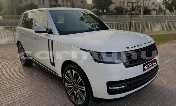 Buy New Land Rover Range Rover Vogue White Car in Brazzaville in Municipality of Brazzaville Buy New Land Rover Range Rover Vogue White Car in Brazzaville in Municipality of Brazzaville