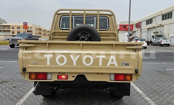 Acheter Occasion Voiture Toyota Land Cruiser Marron à Brazzaville, Commune de Brazzaville Acheter Occasion Voiture Toyota Land Cruiser Marron à Brazzaville, Commune de Brazzaville